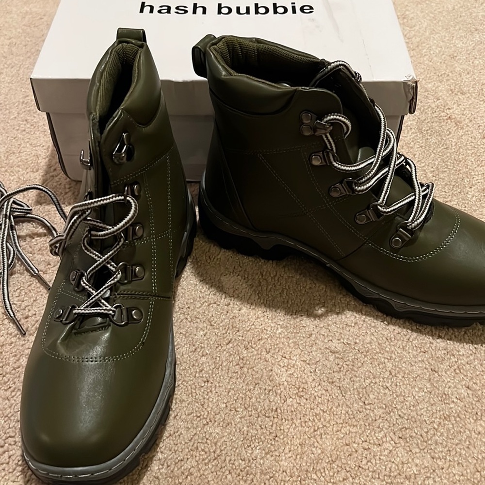 Hash bubbie brand new boots